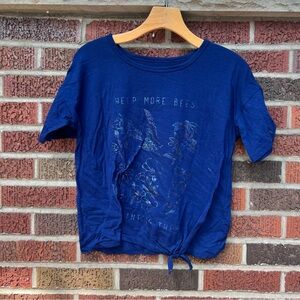 SO Navy Blue Graphic Mutlicolored Help The Bees Side Knot Short Sleeve Top